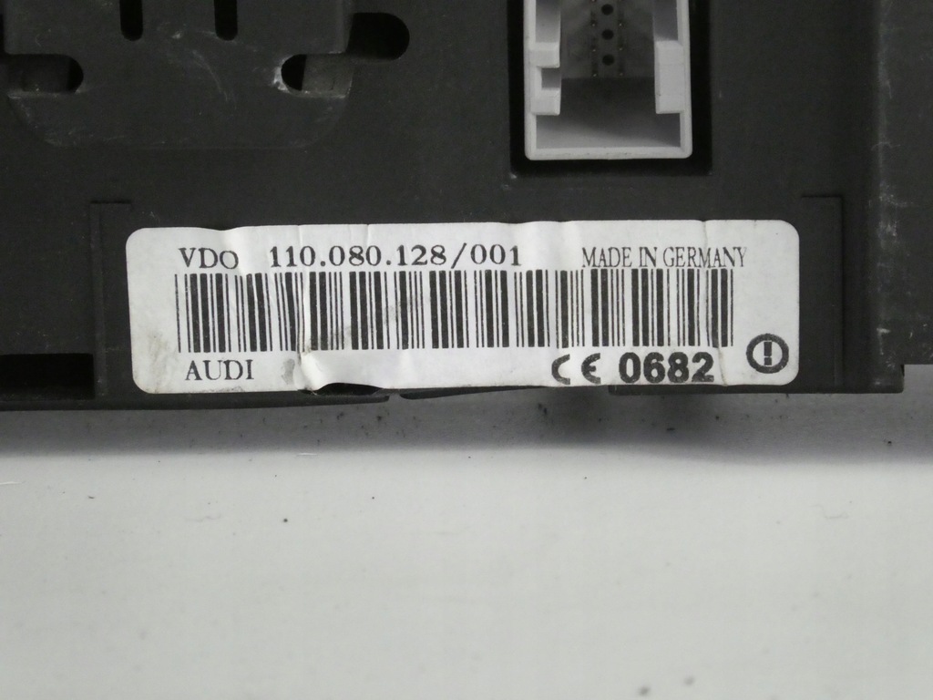 фото №6, Счетчик приборы audi a6 c5 2.5tdi 110.080.128/001