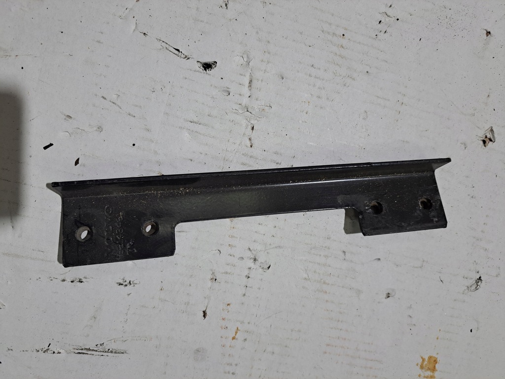 фото №1, Кронштейн кронштейн подножка порог правый volvo fh 4