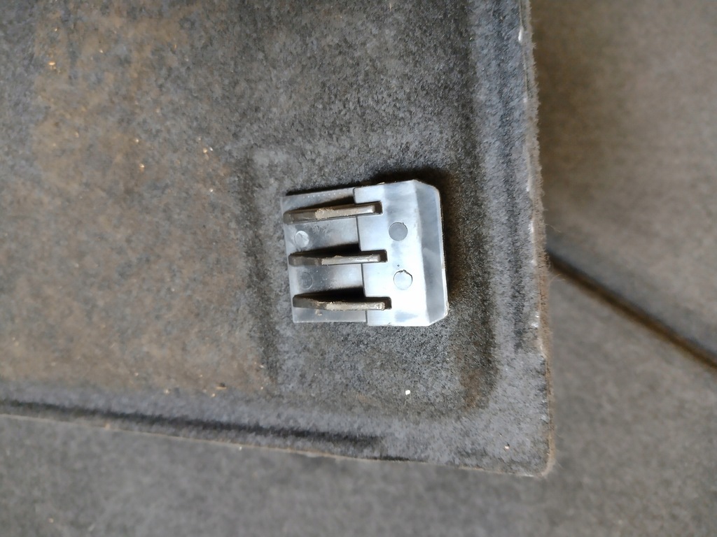 фото №4, Пол обшивка багажника hyundai i40 kombi