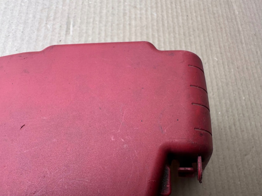 Citroen peugeot защита клеммы плюсовой 9662286280 Недорого