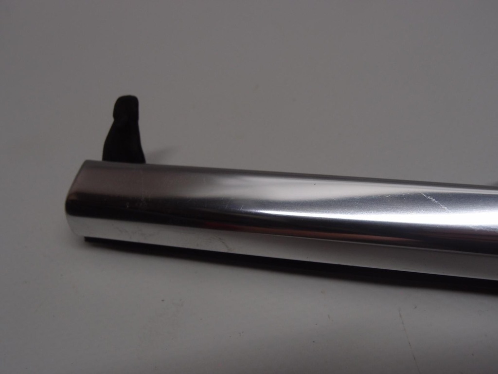 фото №8, Молдинг уплотнитель левый перед bmw 5 g30