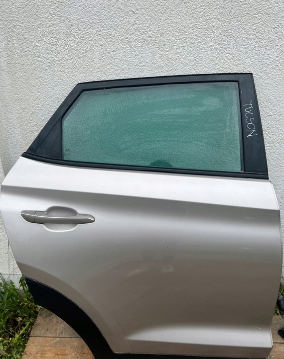 фото №1, Hyundai tucson ii двері праве задні