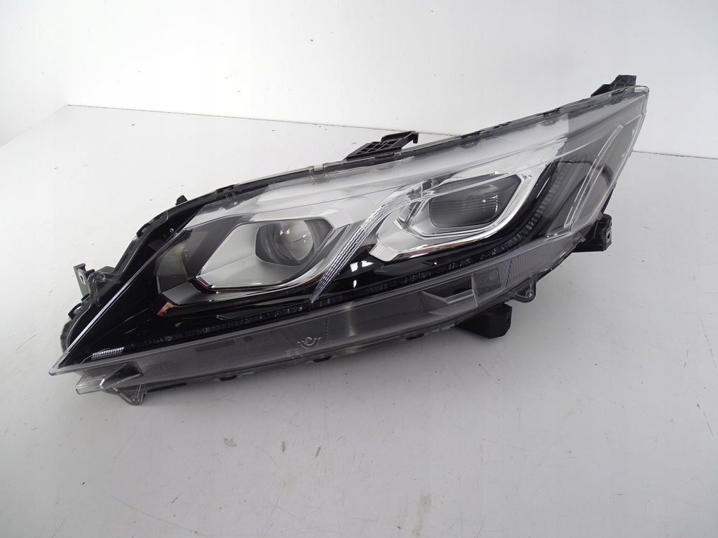 фото №1, Лампа перед передняя левая eclipse cross full led