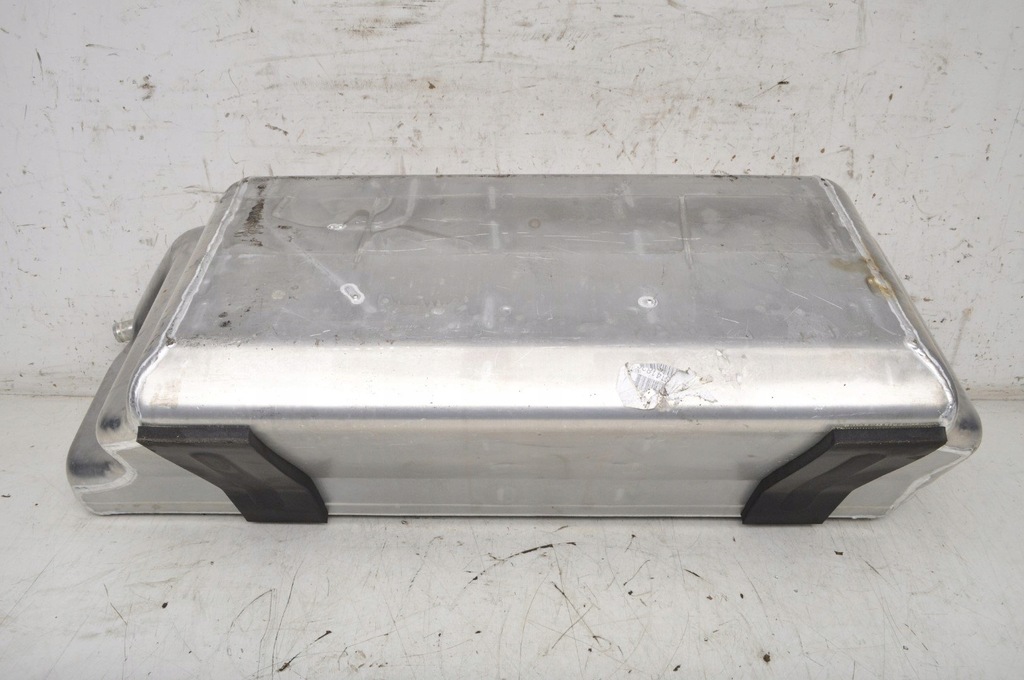 фото №7, Maserati granturismo 4.7 бак пального bak 224450