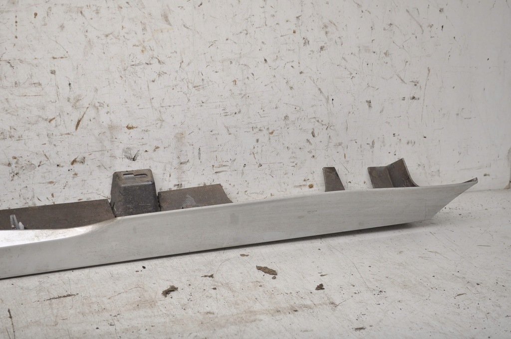 фото №5, Ford fiesta mk8 накладка порог левая