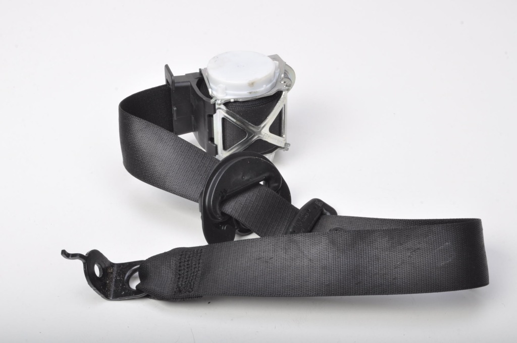 фото №1, Bmw f32 lift pas безпеки правий перед