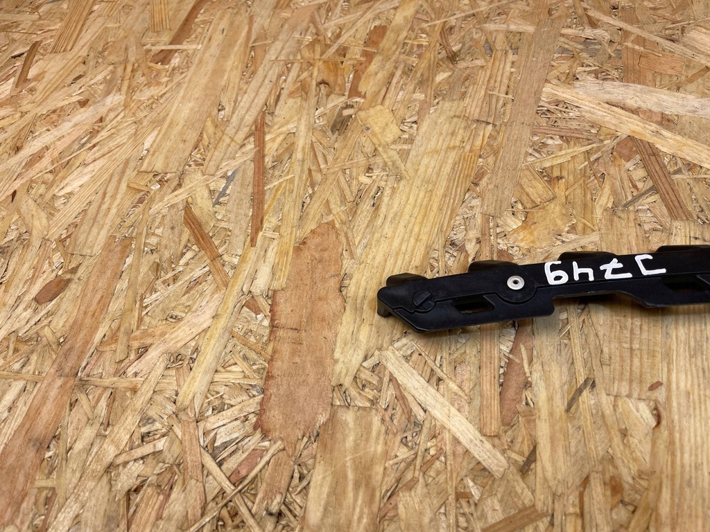 фото №5, Кронштейн кронштейн направляющая бампера перед правый hyundai kona i 86554-j9na0