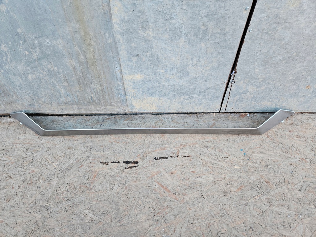 фото №1, Hyundai ioniq 5 v молдинг бампера перед