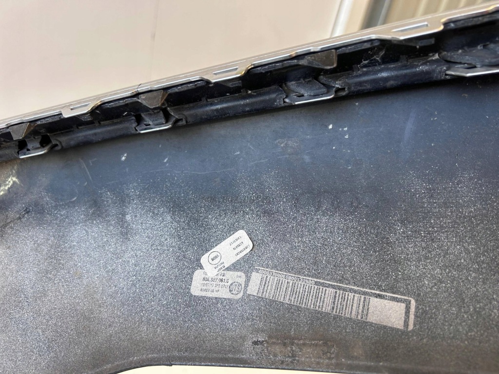 фото №8, Audi q5 80a s-line накладка бампера перед 80a807061 c оригинал