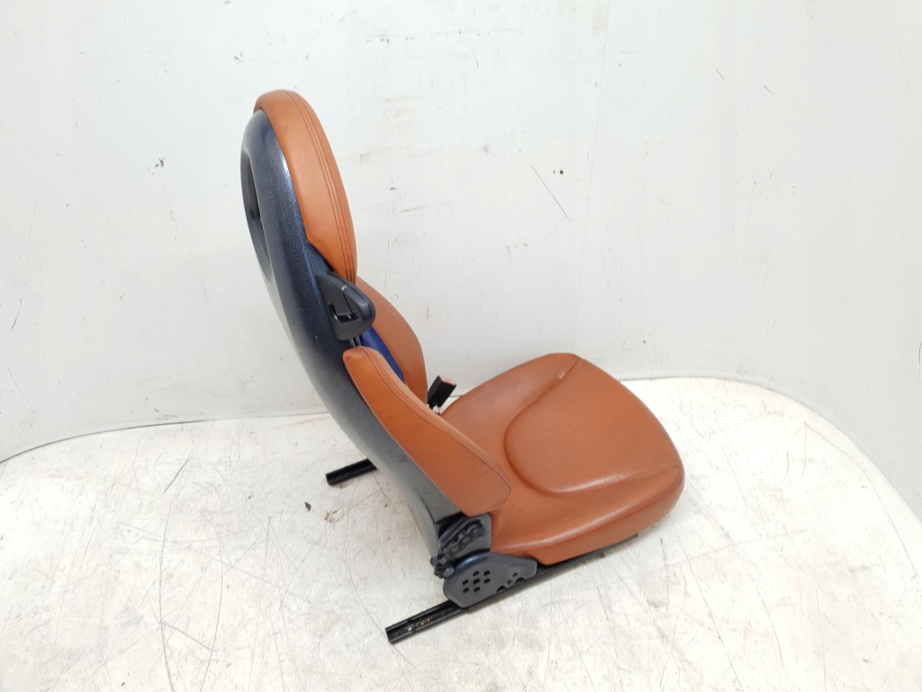 фото №4, Сиденье пассажира правый перед smart city fortwo