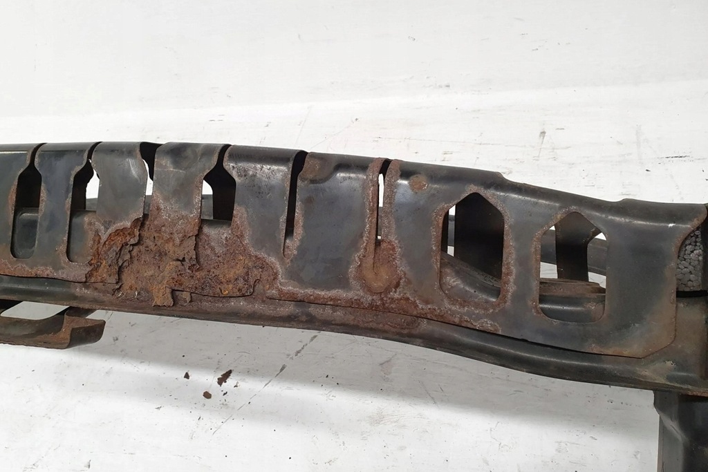 фото №9, Балка передний бампера vw passat alltrack b8 3g5 3aa807651a 1.97l