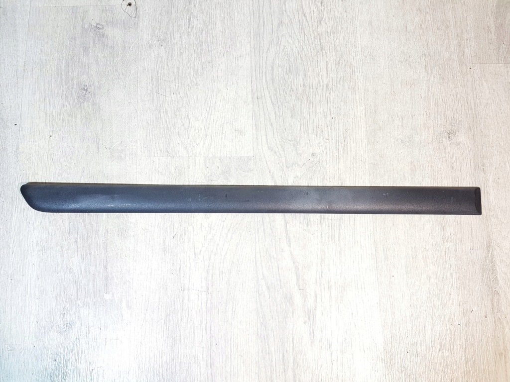 Купити Молдинг дверей задні права mercedes w168 рестайлінг