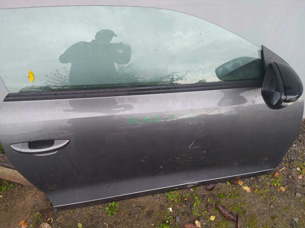 фото №6, Двері передні праве vw scirocco czytaj опис відсутній накладки