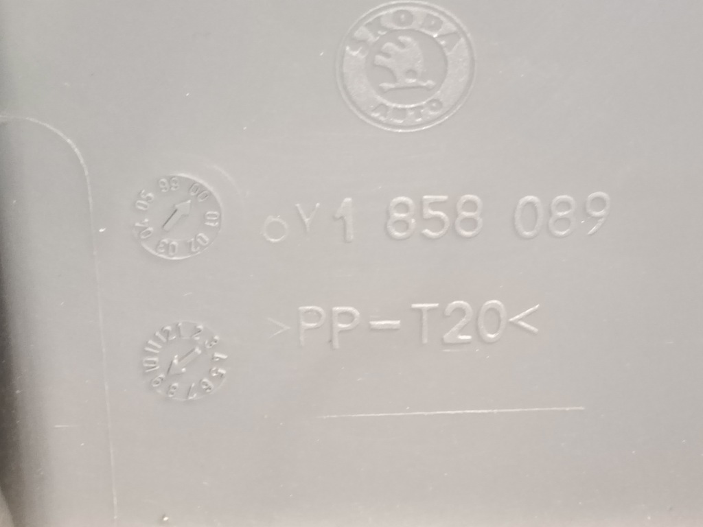 фото №4, Консоль середня skoda fabia 1 6y1858089