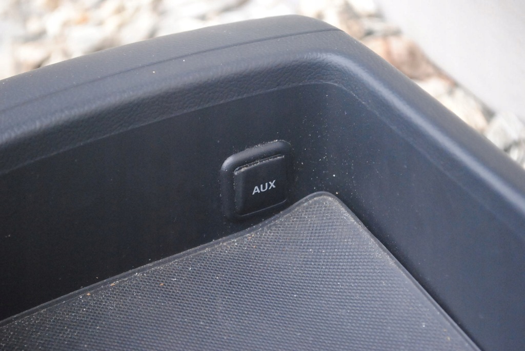 фото №9, Тунель середній чорний 8k0863244 audi a4 b8