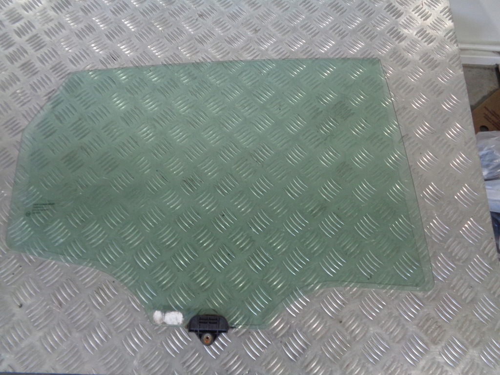 фото №1, Kia venga 10r скло двері правий задня