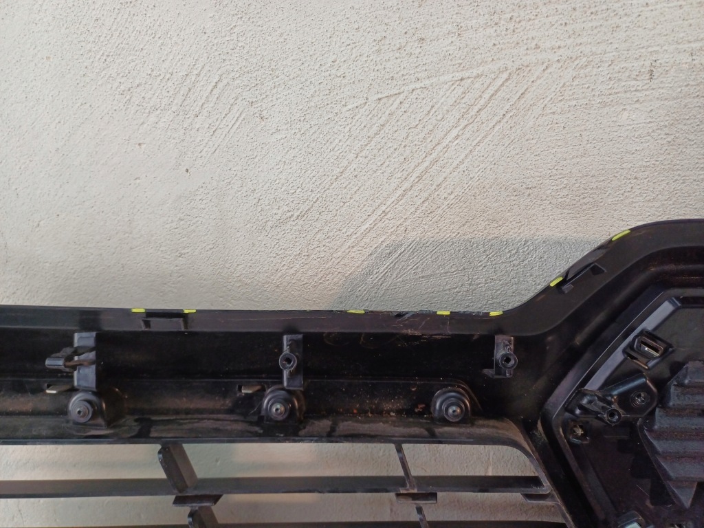 Решётка радиатора решётка радиатора бампера перед renault trafic iii 3 po pierwszym рестайлинг 19- Цена