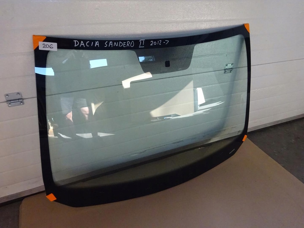 фото №1, Стекло лобовое перед dacia sandero ii logan 2012-