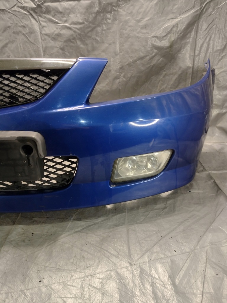 Бампер передній mazda 323f 2001r Недорого