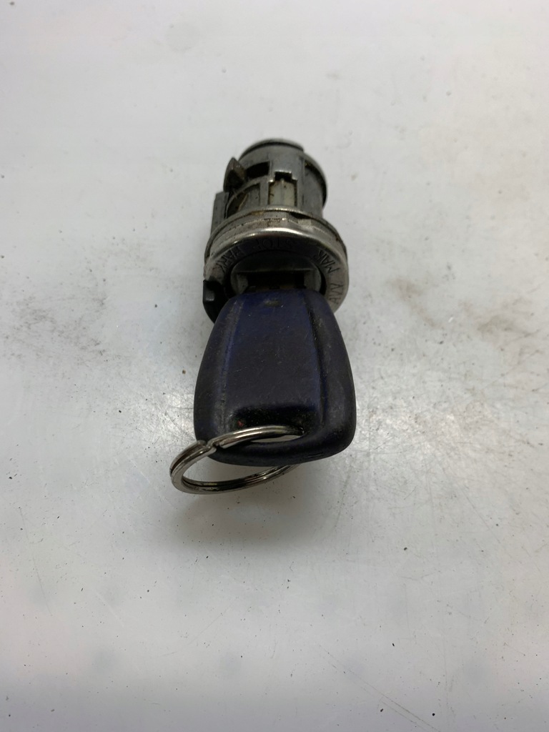 фото №1, Замок зажигания с ключ fca 57970