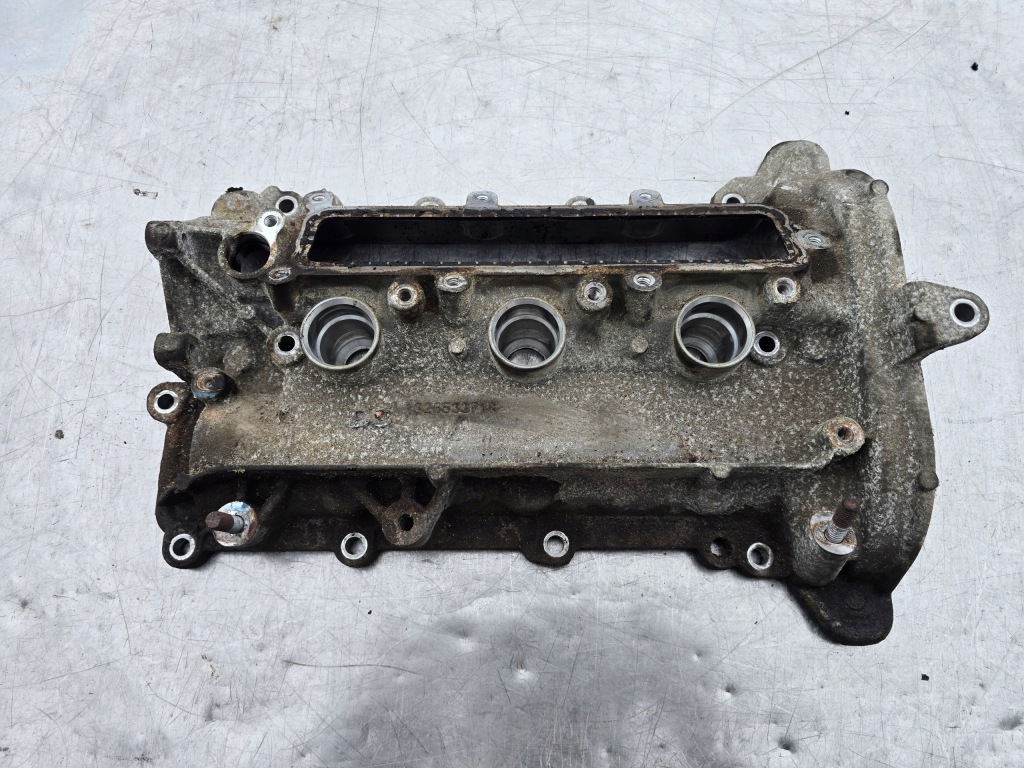 фото №1, Крышка клапанов 1.0 smart fortwo 132653371r