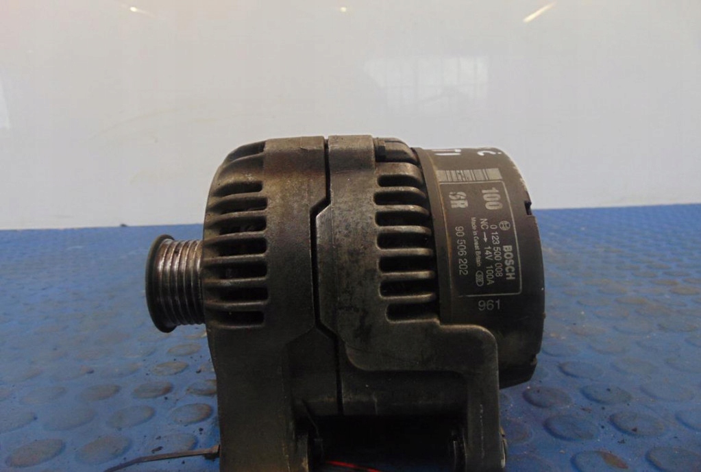 Opel vectra c генератор 2.0dti 0123500008 90506202 в Украине