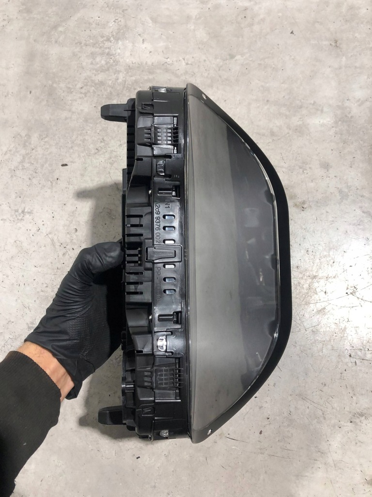 фото №8, Другая часть салона mercedes-benz sprinter w907 w910 a9079006009