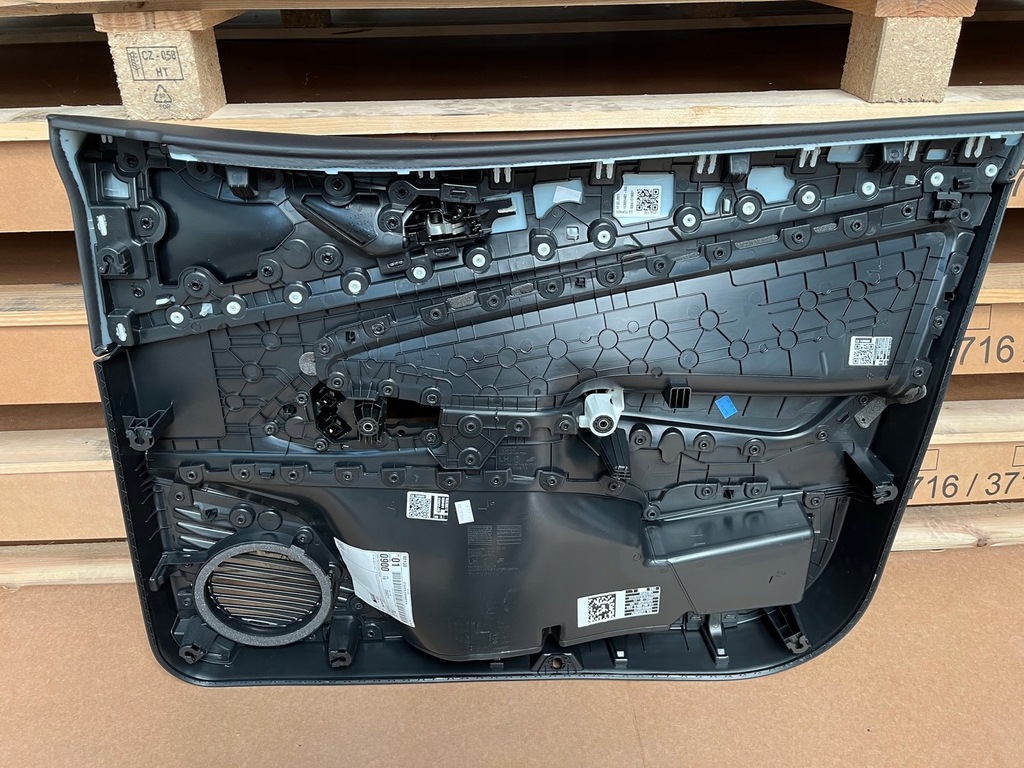 фото №7, Vw id4 id.4 обшивка оббивка двері лівий перед 11b867011