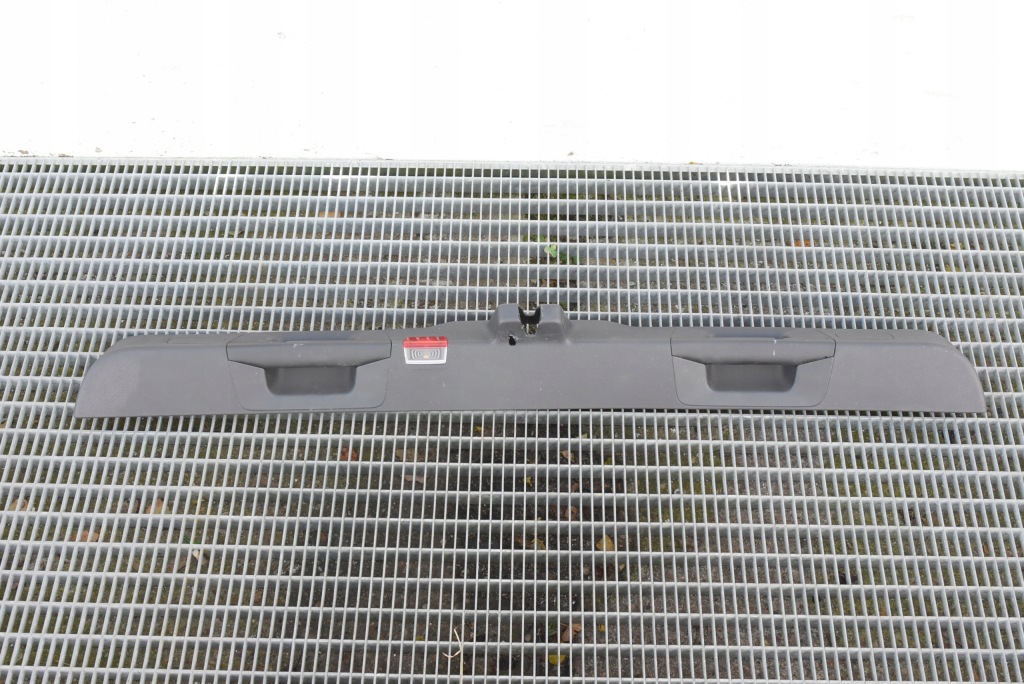 фото №1, Mercedes w247 b-klasa молдинг захист кронштейн кришки