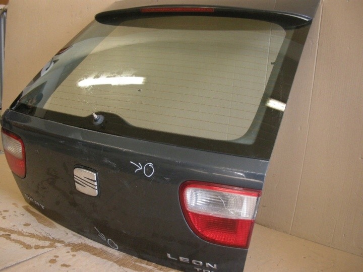 фото №2, Seat leon 2000 крышка багажника задняя