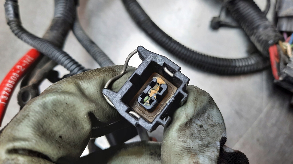 фото №6, Модуль webasto 3730512 джгут комплект volvo s60 v70 ii s80