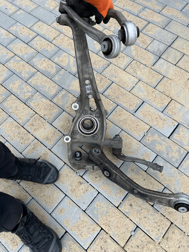 фото №4, Audi a6 c8 4k0 поворотный кулак левый перед oryg