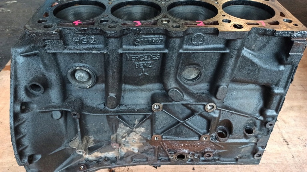 фото №2, Блок двигателя 2.2 cdi sprinter 906 639 r646 biturbo