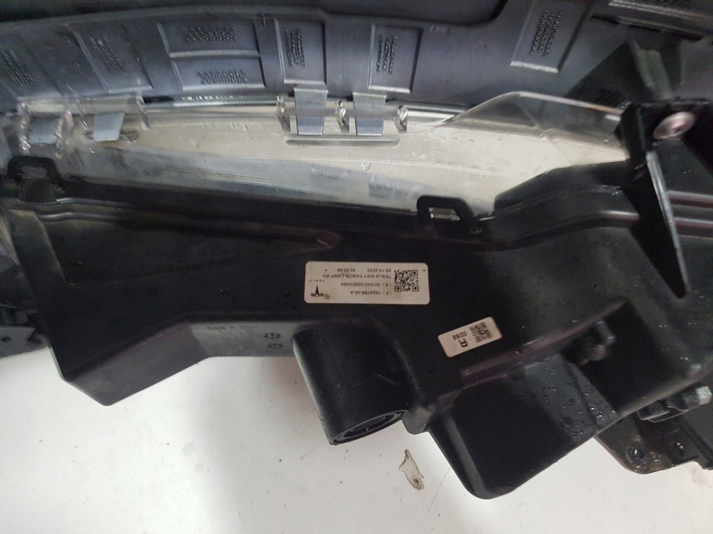 фото №8, Tesla y бампер перед передній + led оригінал