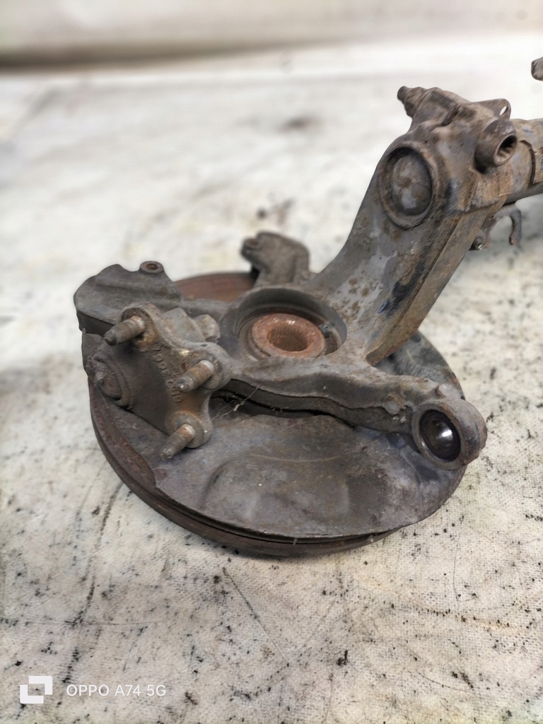 фото №5, Поворотний кулак амортизаторна стійка правий перед skoda rapid 1.4tdi 66kw