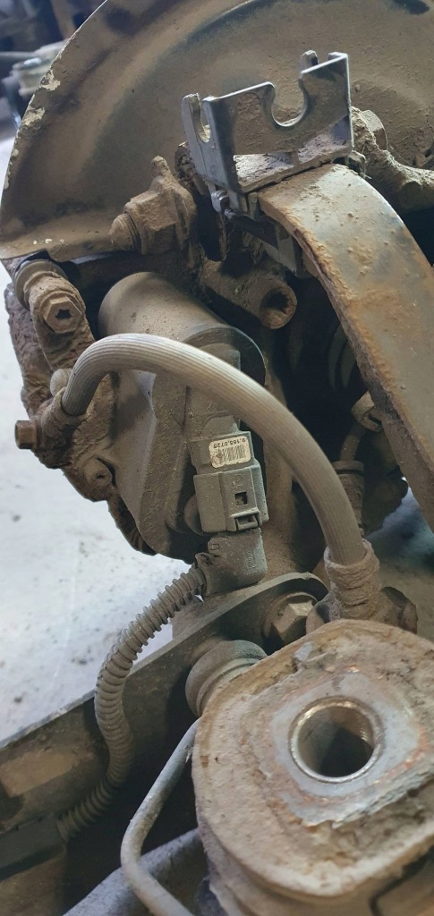 фото №5, Vw tiguan i 5n0505235l 4x4 подвеска задняя