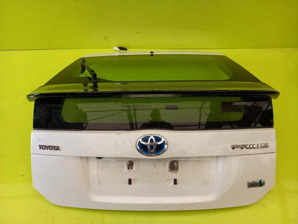 фото №1, Крышка багажника задняя лак 070 toyota prius iii lift 13r