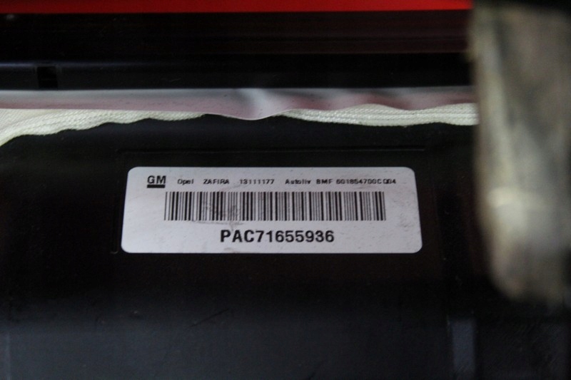 фото №10, Панель приладів приладова консоль панель приладів подушка безпеки eu opel zafira b 05-14