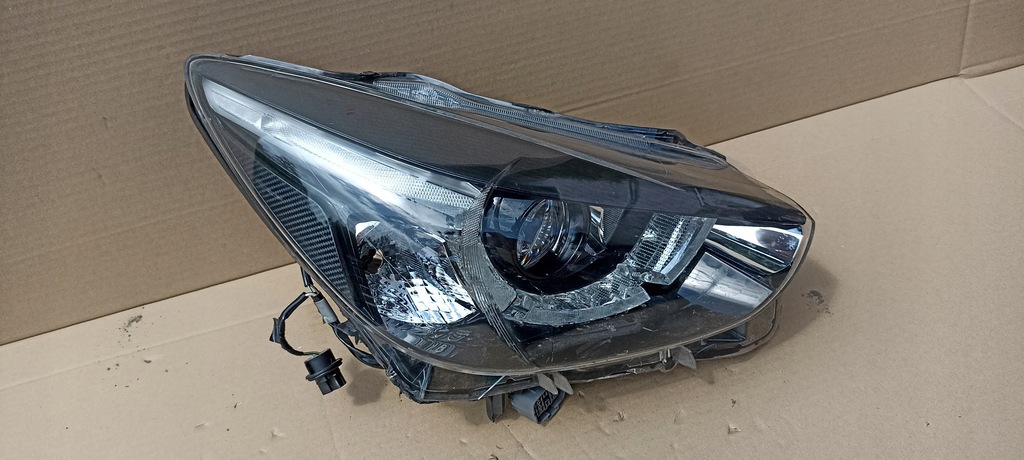 фото №4, Лампа перед передняя правая mazda ii 2 14- full led