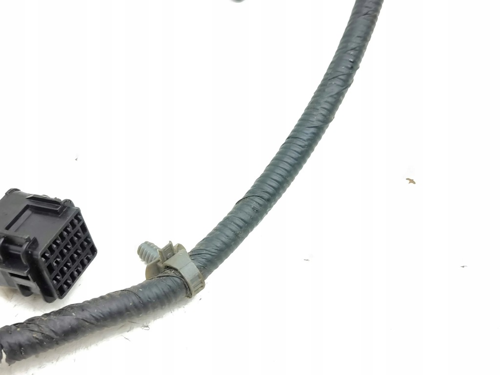 фото №7, Hyundai i40 2012 с задний жгут трубопровод датчика парковки pdc