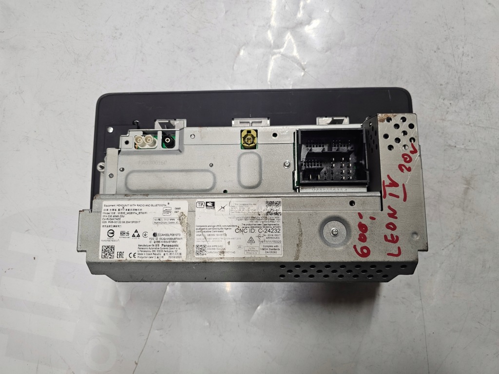 фото №14, Seat leon iv 20r дисплей экран радио навигация 5fa035869b mib3e_mqb37