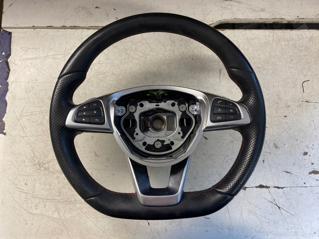 фото №1, Mercedes w176 воздуховод кожа multi лепестки переключения