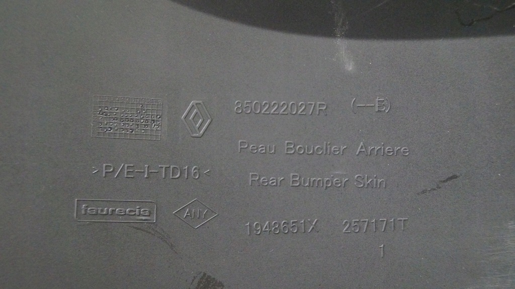 фото №7, Dacia duster ii 17-23 бампер задній задня b18