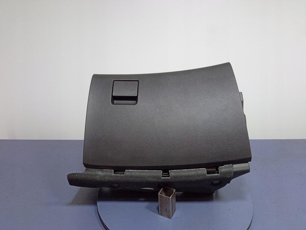 фото №1, Opel insignia a бардачок пассажира eu 13308550