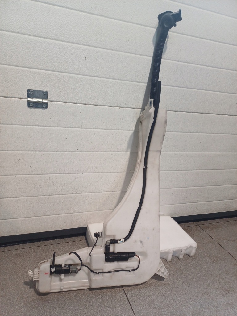 Бак рідина розпилювача bmw x3 f25 132643-10 Недорого