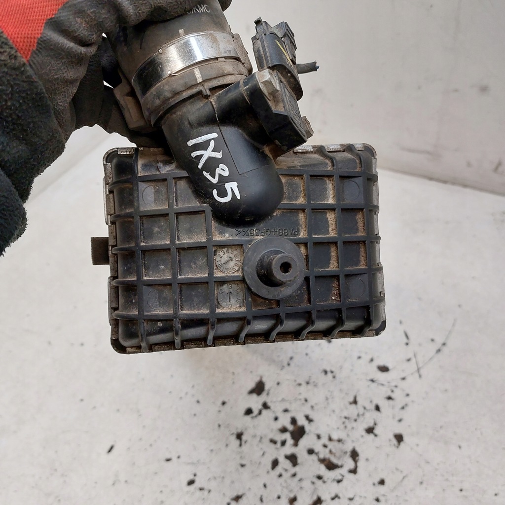 фото №12, Hyundai ix35 1,7crdi 2013 радиатор интеркулер 28270-2a850 с nowego автомобиля