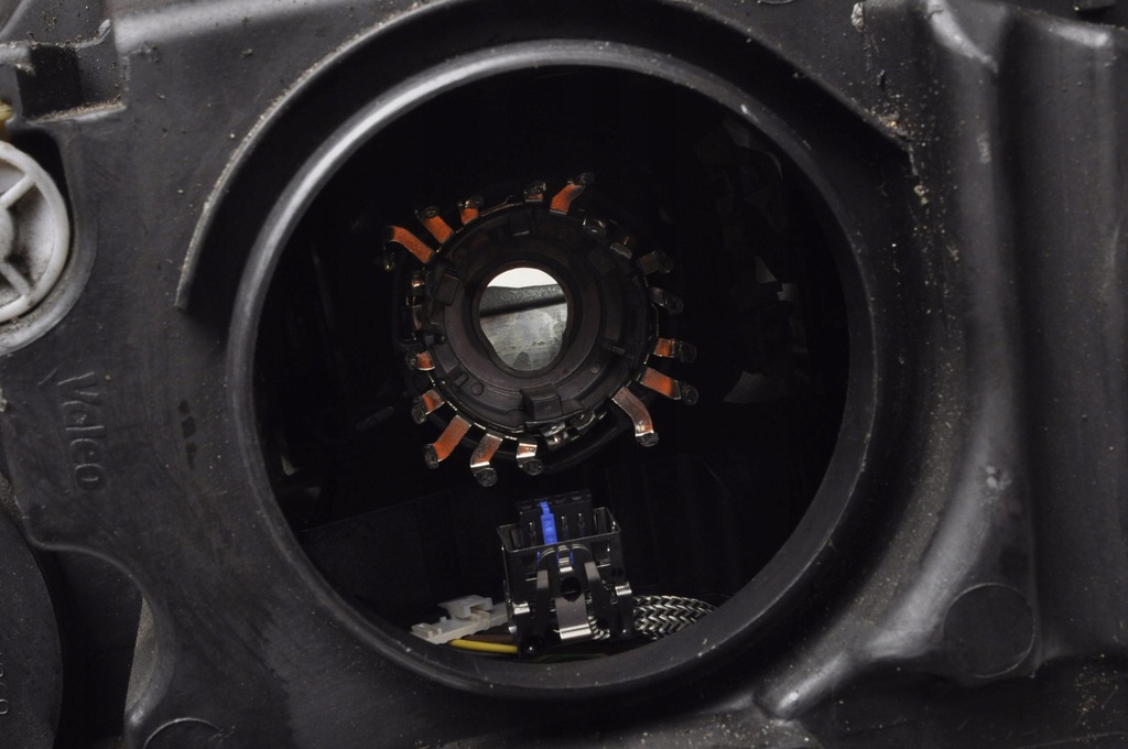 фото №13, Range rover l320 лампа права передня bi ксенон uk