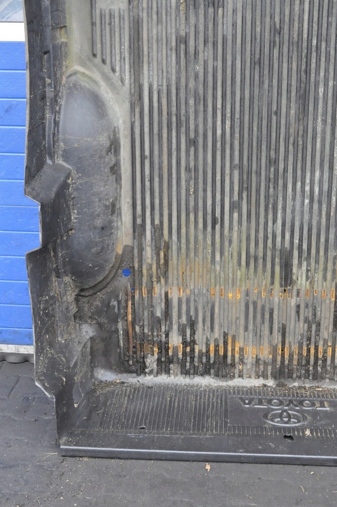 фото №3, Toyota tundra 2003 підлога багажника кузов