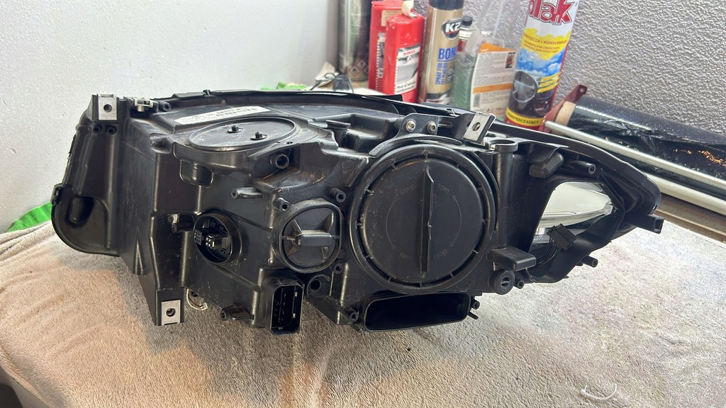 фото №8, Лампа права фара правий bi ксенон некерований bmw 5 f10 f11 7203246