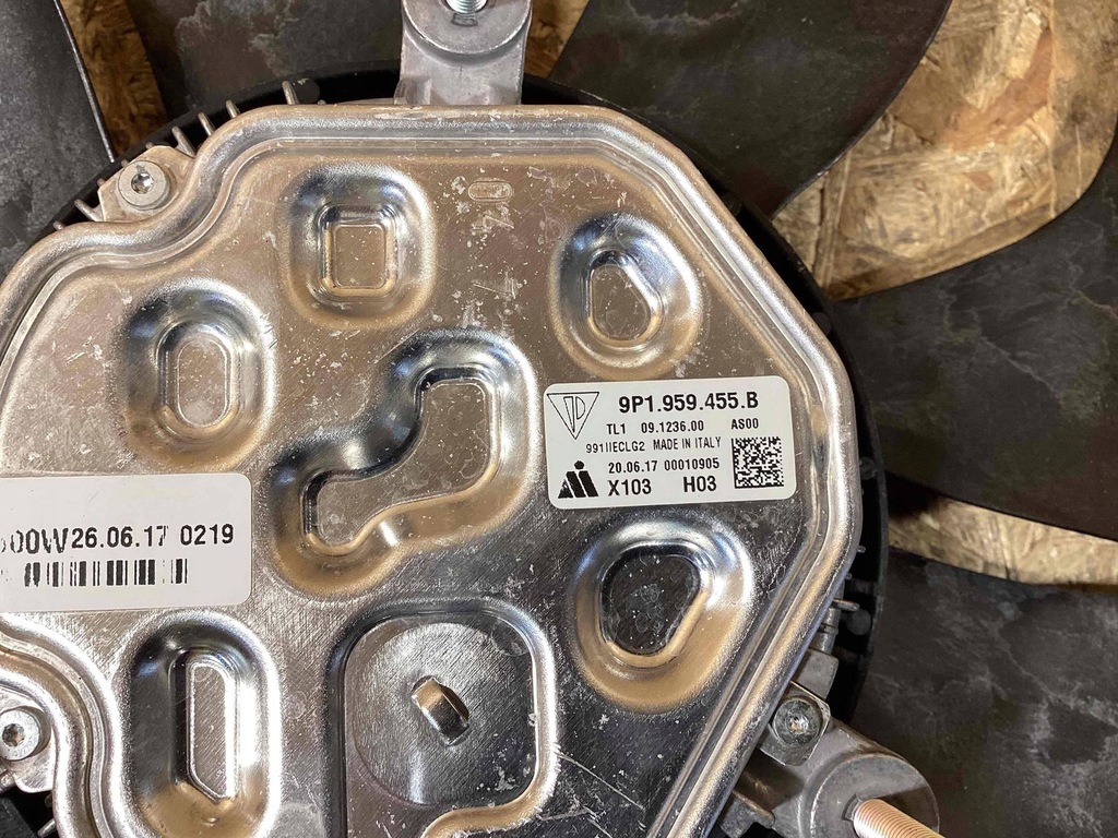 фото №6, Porsche 911 992 cayman boxer вентилятор радіатор 9p1959455b